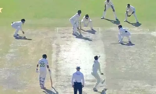 பாகிஸ்தானிடம் கைவசம் 6 விக்கெட்: பரபரப்பான கட்டத்தில் கராச்சி டெஸ்ட்- நியூசிலாந்து வெற்றி பெறுமா?