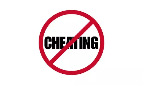 ரூ.1 கோடி பணம் சுருட்டல்: பொதுமக்களை ஏமாற்றிய ஆசாமி ஓட்டம்