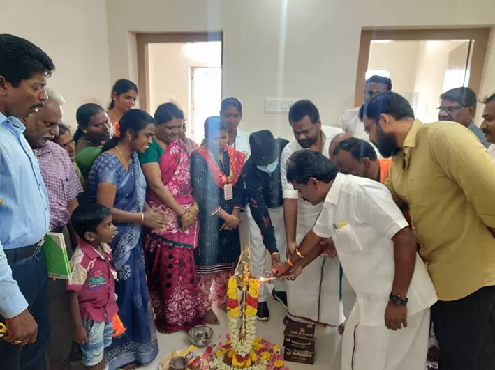 ஒட்டப்பிடாரம் அருகே துணை சுகாதார நிலையங்கள் திறப்பு