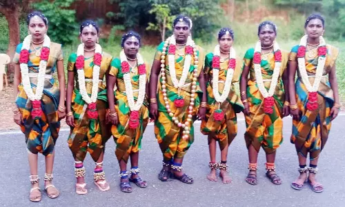 மாநில அளவிளான நடனப் போட்டியில் அரசு பள்ளி மாணவிகள் சாதனை