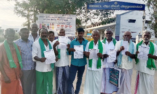 வீரகேரளம் புதூர் பகுதியில் காய்ந்த பயிர்களுக்கு நிவாரணம் வழங்க வேண்டும்- கலெக்டர் அலுவலகத்தில் விவசாயிகள் மனு