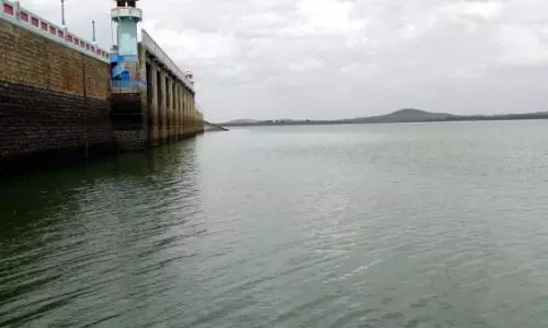 பவானிசாகர் அணையின் நீர்மட்டம் 103 அடியாக குறைந்தது