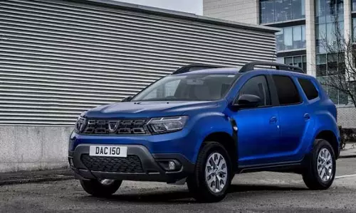 இந்தியாவுக்காக தயாராகும் புது ரெனால்ட் டஸ்டர்