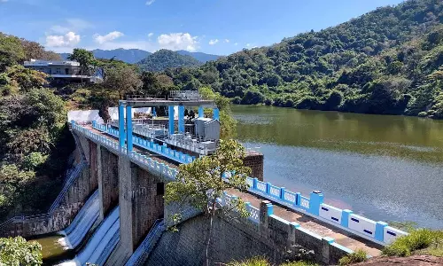 ஒட்டன்சத்திரம் அருகே பரப்பலாறு அணையில் பூங்கா, படகுசவாரி தொடங்கப்படுமா? சுற்றுலா பயணிகள் எதிர்பார்ப்பு