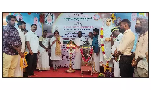 ஓசூரில் தொடர் அன்னதானம்: உதவி-கலெக்டர் தொடங்கி வைத்தார்