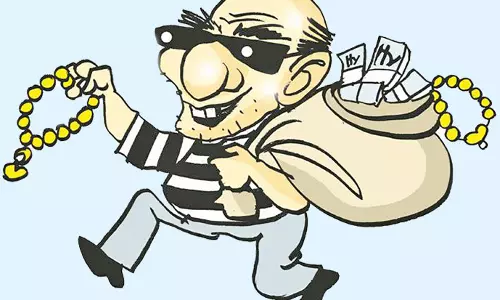 தென்காசி மாவட்டத்தில் தொடரும் கொள்ளை சம்பவங்கள்; துப்பு கிடைக்காமல் போலீசார் திணறல்