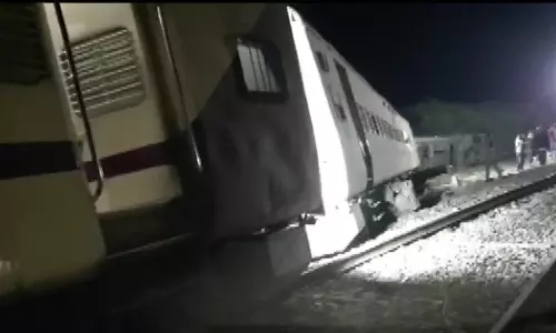 ராஜஸ்தானில் பயணிகள் ரெயிலின் 8 பெட்டிகள் தடம் புரண்டன