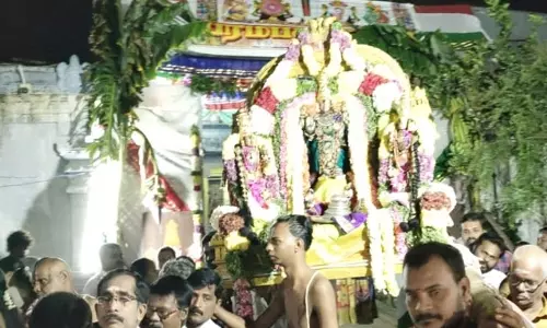 ஆரணி ஸ்ரீ ஆதிலட்சுமி சமேத ஸ்ரீ ஆதிகேசவ பெருமாள் கோவிலில் சொர்க்கவாசல் திறப்பு