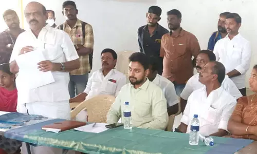 அடுக்குமாடி குடியிருப்பில் வீடுகள் வழங்கப்படும் - செல்வராஜ் எம்.எல்.ஏ., உறுதி