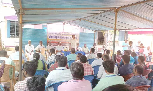 வருமுன் காப்போம் மருத்துவ முகாம்