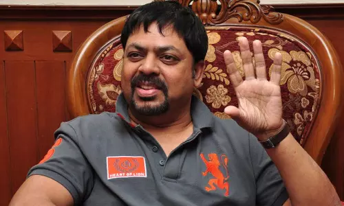 பாமர ரசிகர் மேல் அவர் ஏற்படுத்துகிற தாக்கம் தீவிரமானது.. விஜய்யை விமர்சித்த பிரபல இசையமைப்பாளர்..