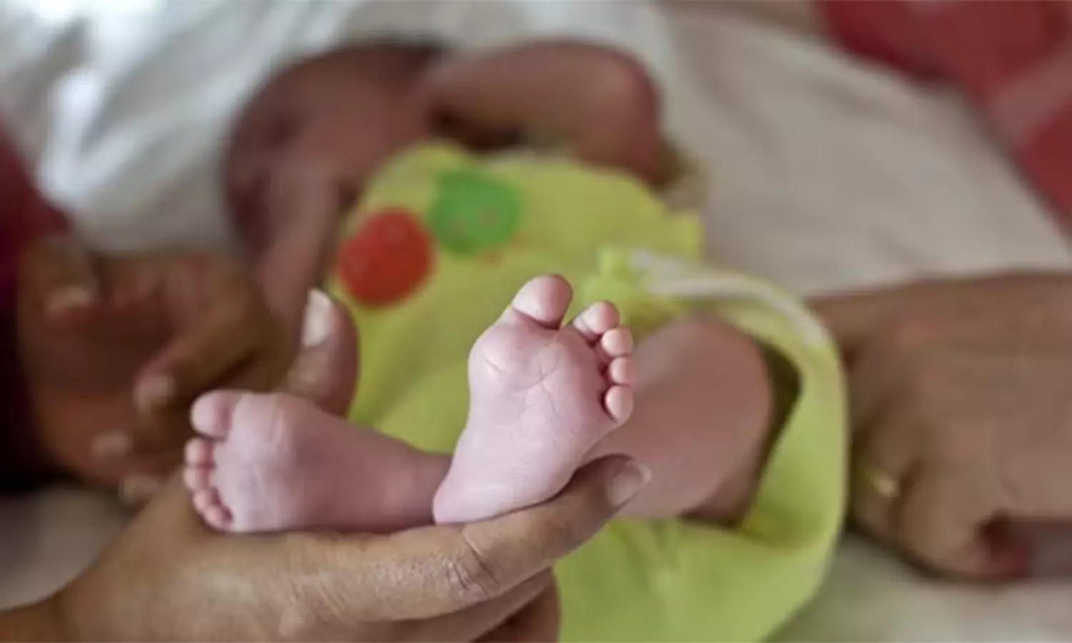 புத்தாண்டு தினத்தில் சென்னை அரசு ஆஸ்பத்திரிகளில் 90 குழந்தைகள் பிறந்தன