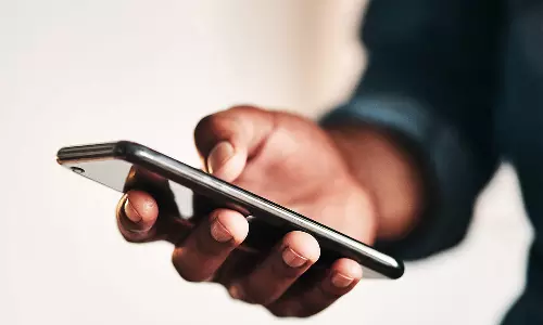 நாளுக்கு நாள் அதிகரிக்கும் போலி செயலிகள்- உஷாராக இருக்க போலீஸ் வேண்டுகோள்