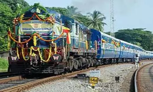 சேலம் வழியாக சபரிமலைக்கு சிறப்பு ரெயில் இயக்கம்