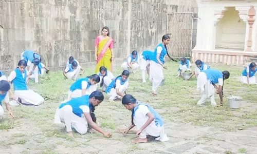 பிறவி மருந்தீஸ்வரர் கோவிலில் உழவாரப்பணி