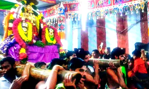 திருப்புல்லாணி பெருமாள் கோவிலில் சொர்க்கவாசல் திறப்பு