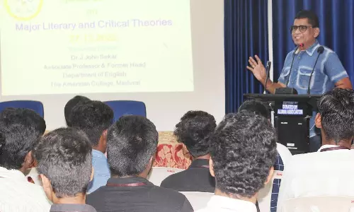 ஆங்கிலத்துறை கருத்தரங்கம்