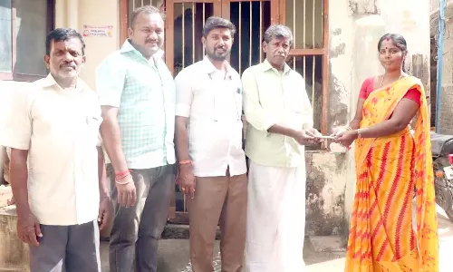 தஞ்சையில், பொங்கல் பரிசு தொகுப்பு டோக்கன் வினியோகம் தொடக்கம்