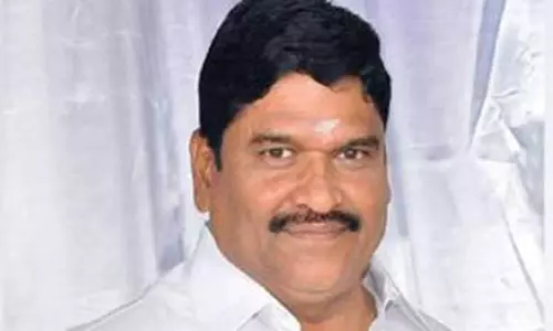 முன்னாள் அமைச்சர் எம்.சி. சம்பத் கடலூர் நீதிமன்றத்தில் முன்ஜாமீன் மனு தாக்கல்