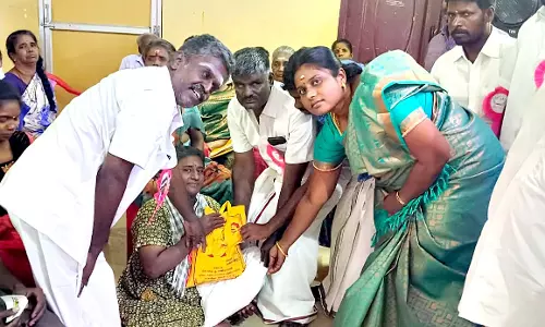 மாற்றுத்திறனாளிகளுக்கு நலத்திட்ட உதவிகள்