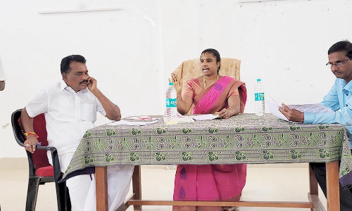 போகலூர் யூனியன் கவுன்சில் கூட்டம்