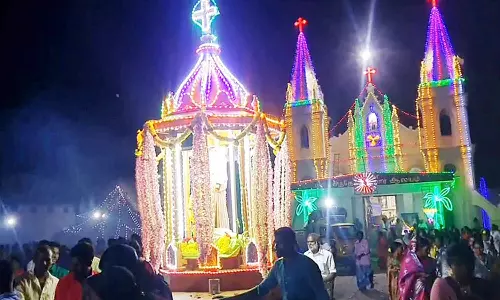 புனித அந்தோனியார் ஆலய தேர்பவனி