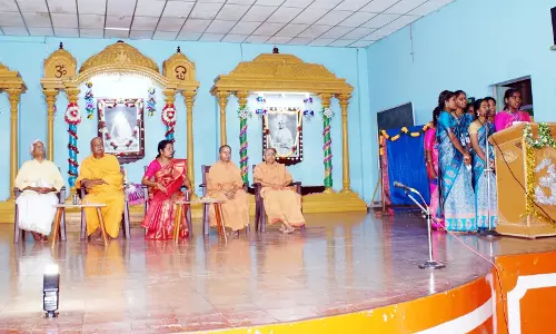 கரூர் ஸ்ரீ சாரதா நிகேதன் மகளிர் கல்லூரியில் அன்னை சாரதா தேவி ஜெயந்தி விழா