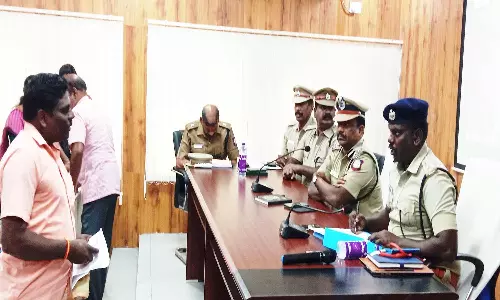 வேலூர் எஸ்.பி. ஆபிசில் குறை தீர்வு கூட்டம்