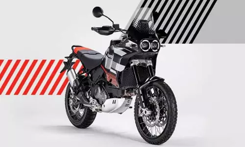 புதிய டுகாட்டி டெசர்ட் எக்ஸ் இந்திய வினியோக விவரம்!