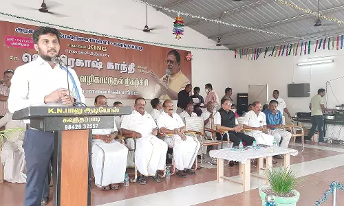 மாணவ, மாணவிகளுக்கு வழிகாட்டுதல் நிகழ்ச்சி