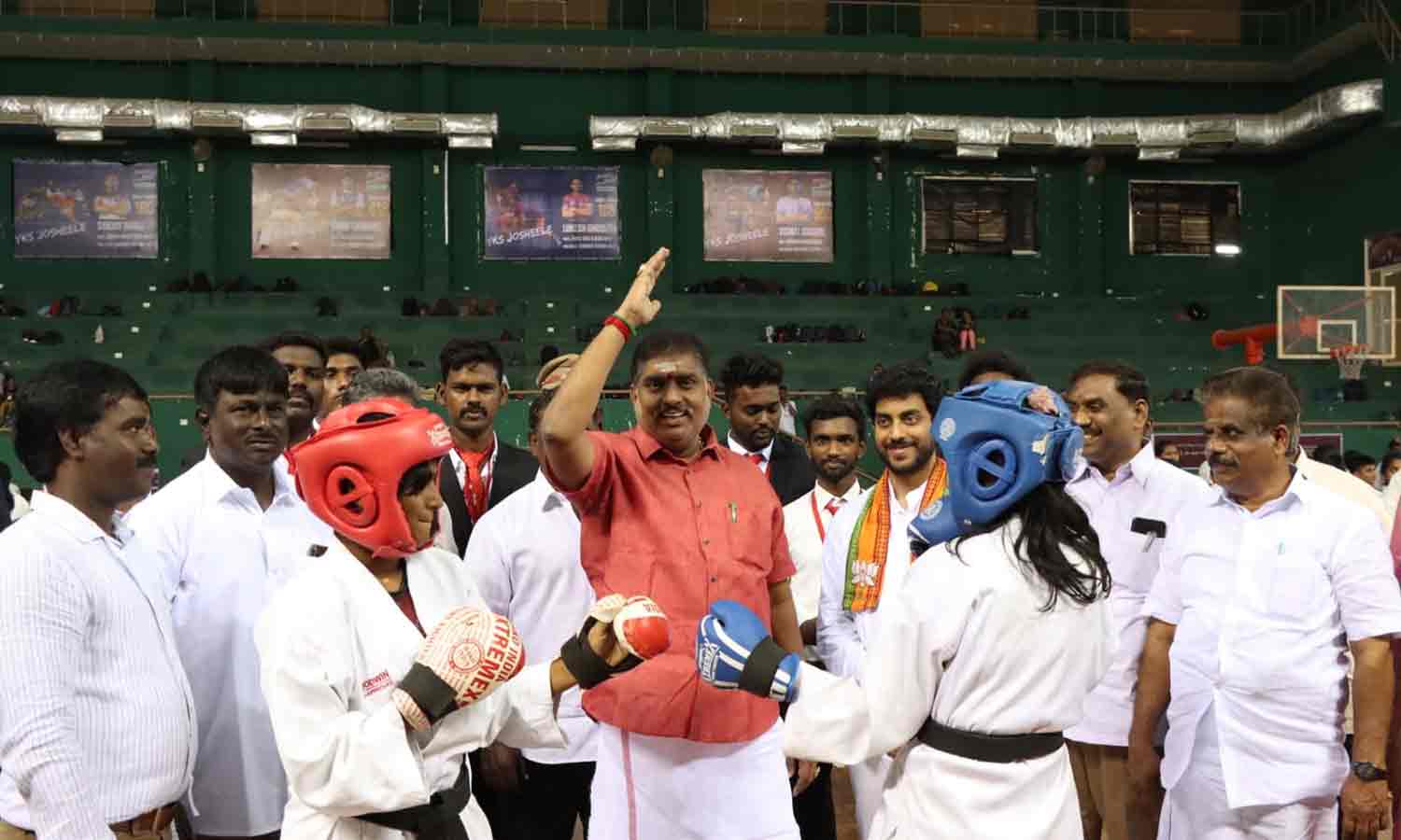 தேசிய கிக் பாக்சிங் போட்டி-அமைச்சர் நமச்சிவாயம் தொடங்கி வைத்தார்