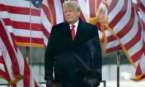 அமெரிக்க நாடாளுமன்ற கலவரம்: டிரம்ப் மீது வழக்கு பதிவு