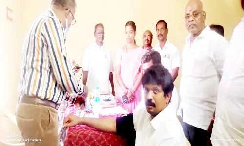 இலவச கண் சிகிச்சை முகாம்