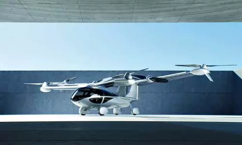 உலகின் முதல் 4-சீட்டர் எலெக்ட்ரிக் பறக்கும் கார் அறிமுகம்!