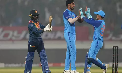 137 ரன்களில் சுருண்டது இலங்கை... டி20 தொடரை கைப்பற்றியது இந்தியா