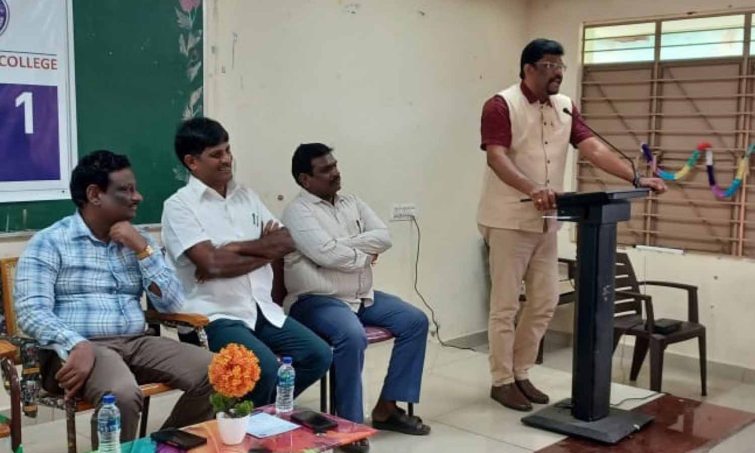 பல்லடம் அரசு கல்லூரியில் நாட்டு நலப்பணி  திட்ட குழு தொடக்க விழா