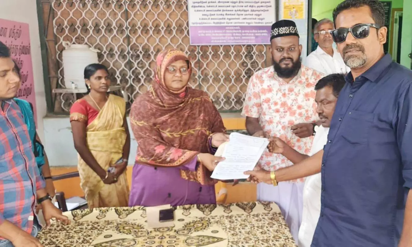 மக்கள் குறைதீர்க்கும் கூட்டம் மக்கள் குறைதீர்க்கும் கூட்டம்