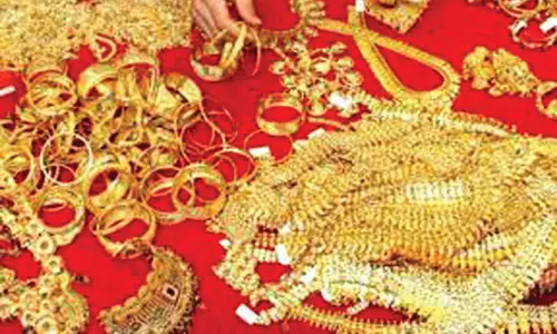 மீன்சுருட்டி அருகே நகை அடகுக்கடையில் திருடுபோன 151 பவுன் நகை, 20 கிலோ வெள்ளி மீட்பு