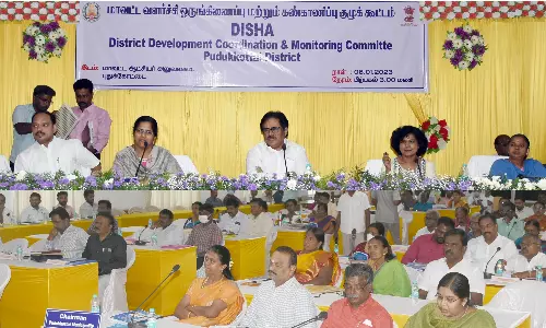 புதுக்கோட்டை மாவட்டத்தில் செயல்படுத்தப்படும் அரசின் திட்டங்கள் ஏழை, எளிய மக்களுக்கு சென்றடைய வேண்டும்-திருச்சி எம்.பி. திருநாவுக்கரசர் வலியுறுத்தல்