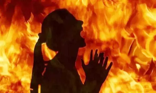 பள்ளி மாணவி தற்கொலை