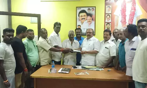 கோவிலுக்கு ஒருகால பூஜைக்கு நிதி-கென்னடி எம்.எல்.ஏ. வழங்கினார்