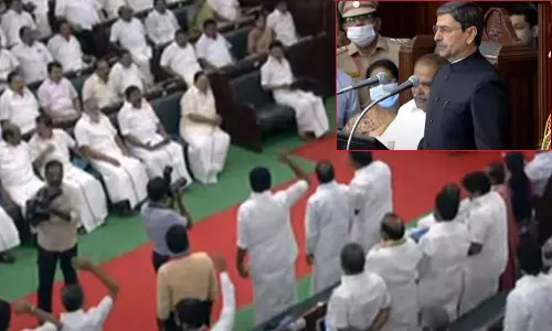 மாநில உரிமையை பறிக்கும் வகையில் நீட் தேர்வு உள்ளது- தமிழக சட்டசபையில் ஆளுநர் உரை