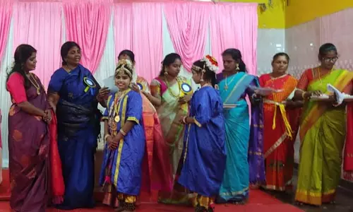 பொன்னேரியில் தனியார் நாட்டியக்கூடம் சார்பில் பரதம் பயின்ற மாணவிகளுக்கு பட்டமளிப்பு விழா