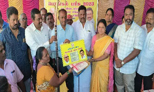 ராணிப்பேட்டை மாவட்டத்தில் 3.45 லட்சம் குடும்பங்களுக்கு பொங்கல் தொகுப்பு