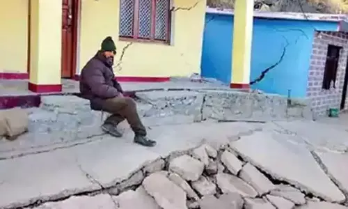 உத்தரகாண்டில் புதையும் நிலையில் உள்ள ஜோஷிமத் நகர்- அதிகாரிகள் இன்று நேரில் ஆய்வு