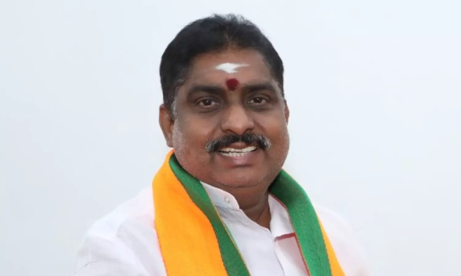 ஏனாம் எம்.எல்.ஏ. உண்ணாவிரதம் வாபஸ்- அமைச்சர் நமச்சிவாயம் பேச்சில் உடன்பாடு