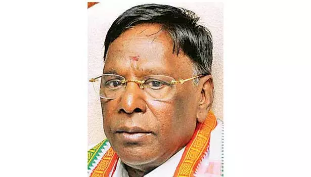 புதுவையில் செயல்படாத அரசு இயங்குகிறது-நாராயணசாமி கடும் தாக்கு