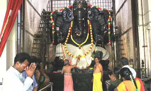 சங்கடங்கள் தீர இன்று விநாயகரை விரதம் இருந்து வழிபட உகந்த நாள்...