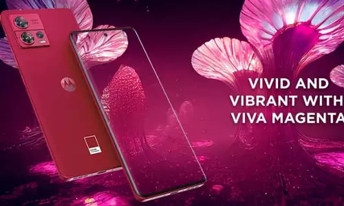 இந்தியாவில் அறிமுகமான மோட்டோ எட்ஜ் ஸ்பெஷல் எடிஷன் ஸ்மார்ட்போன்