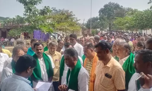 வீட்டுமனை பட்டா கோரி அன்னூர் தாலுகா அலுவலகத்தில் பொதுமக்கள் மனு